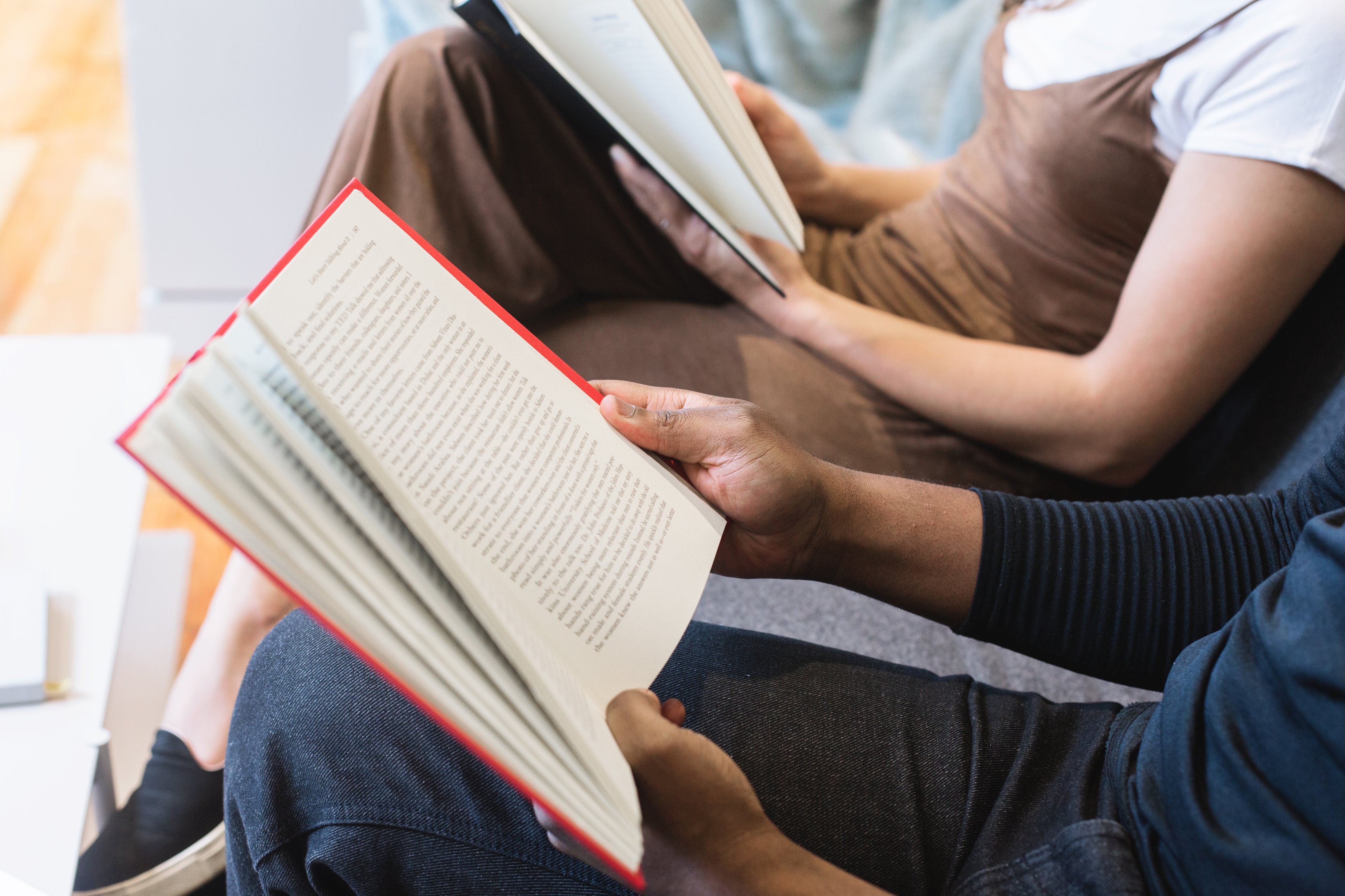 Book Discussion_People Reading